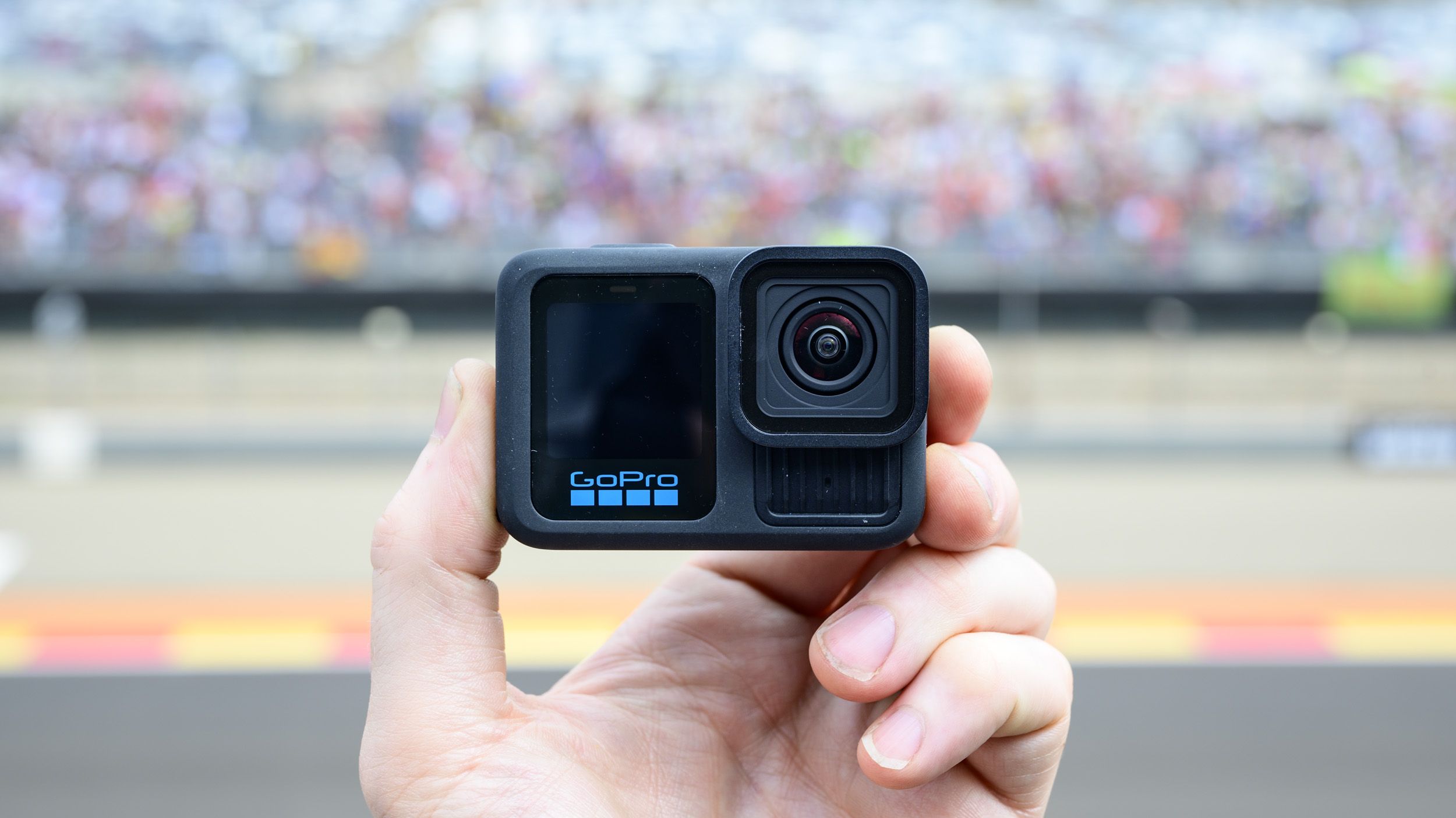 GoPro CEO’su Starman birleşmesinin ardından kamera işine bağlılığını yineledi