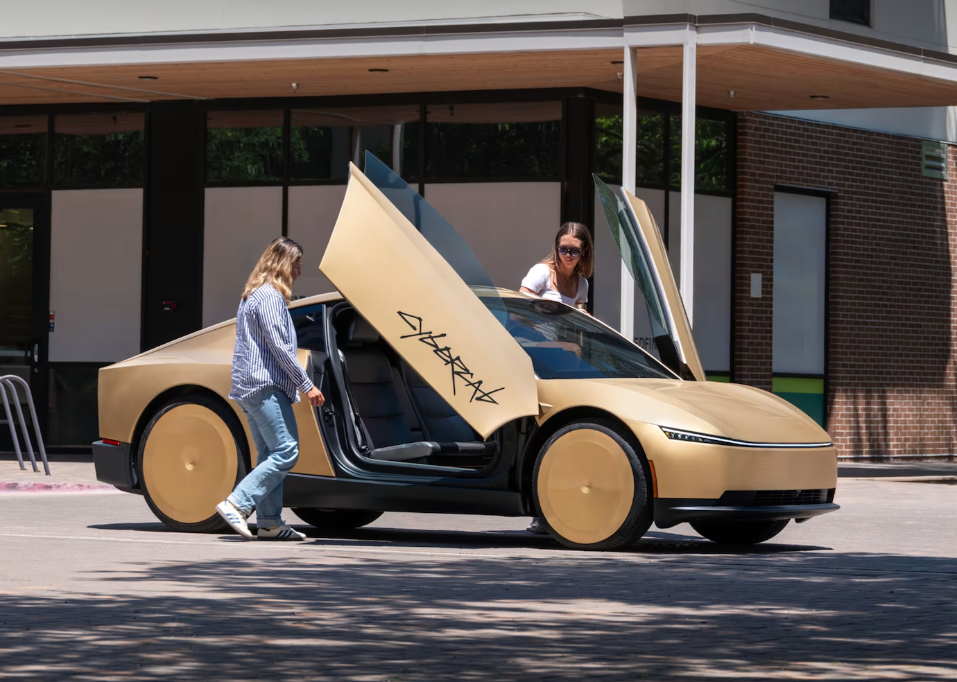 Teslas Cybercab tillåter inte barn under 13 år