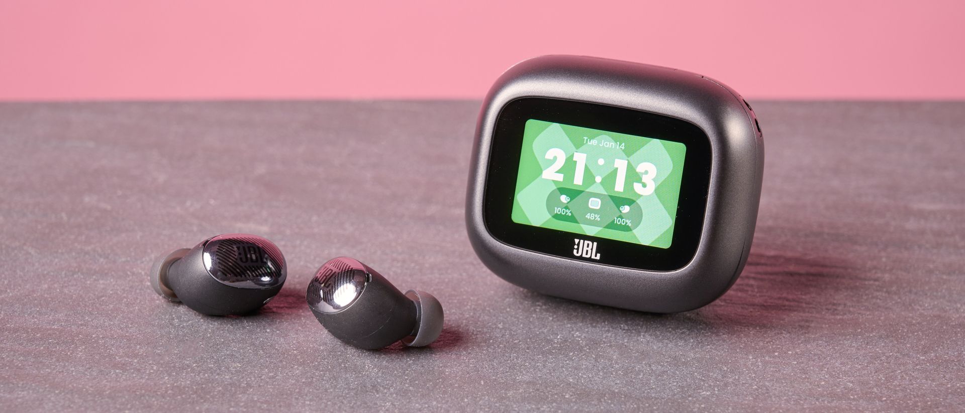 JBL Live Buds 4 pair strong sound with a touchscreen charging case