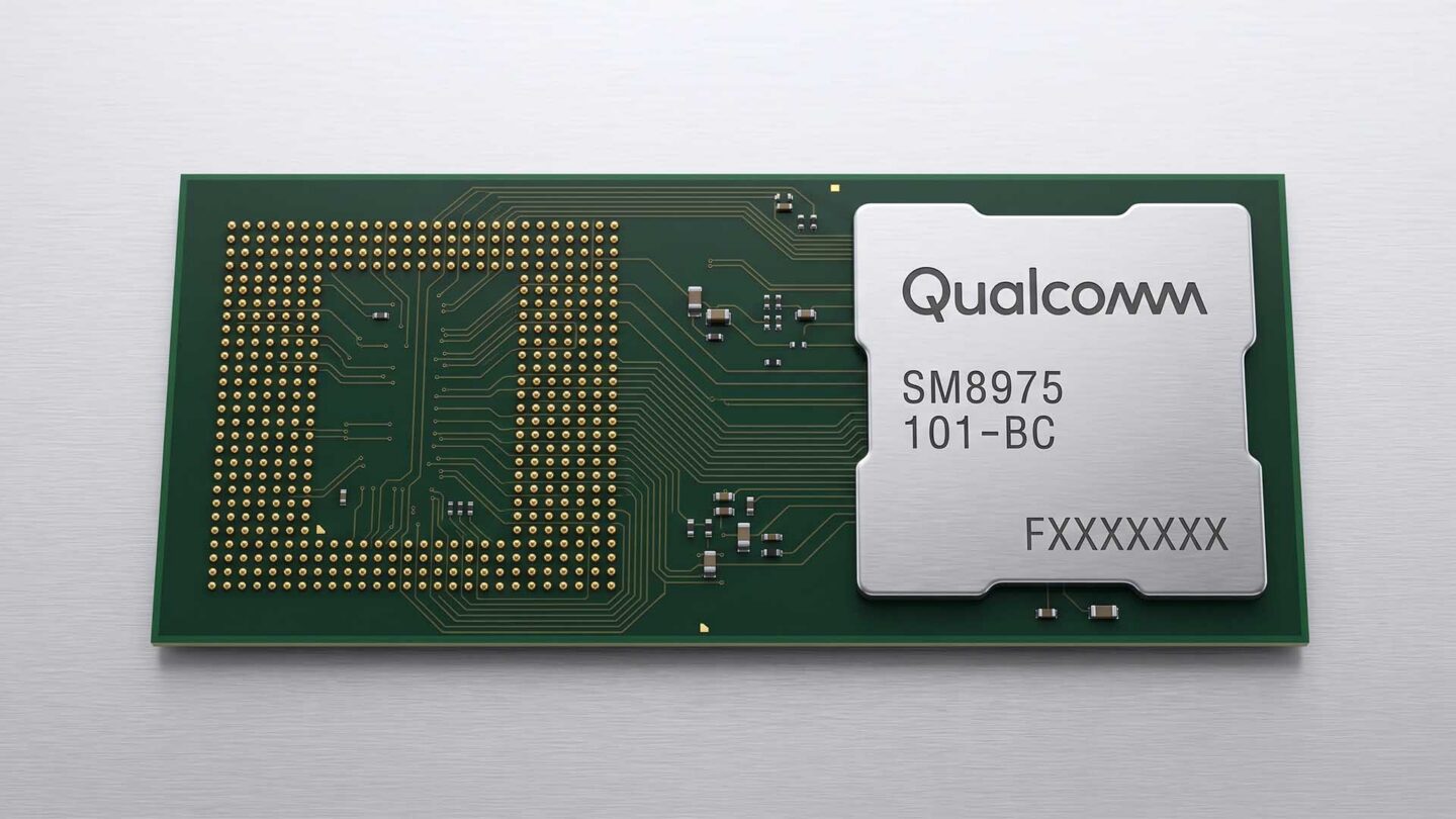 Snapdragon 8 Elite Gen 6 Pro Die Leak Shows Larger Chip and New DRAM Cooling