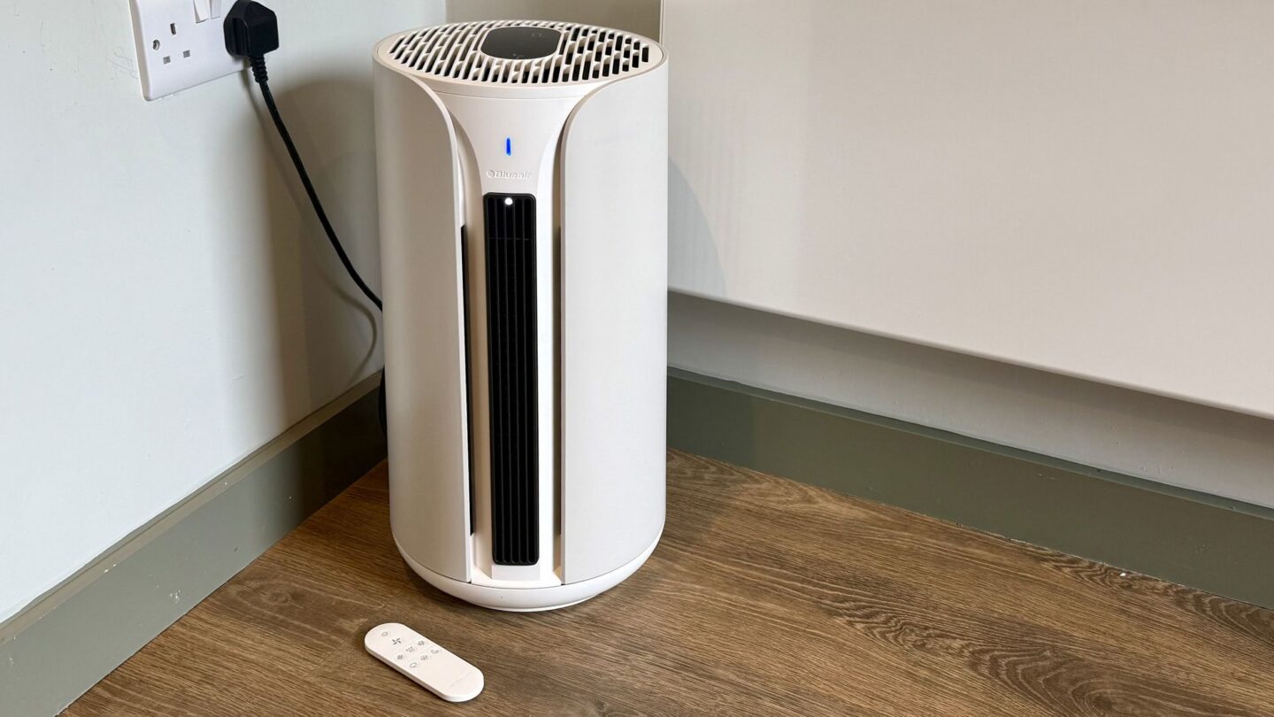Blueair ComfortPure 3-in-1 T10i combines air purification, heating and cooling