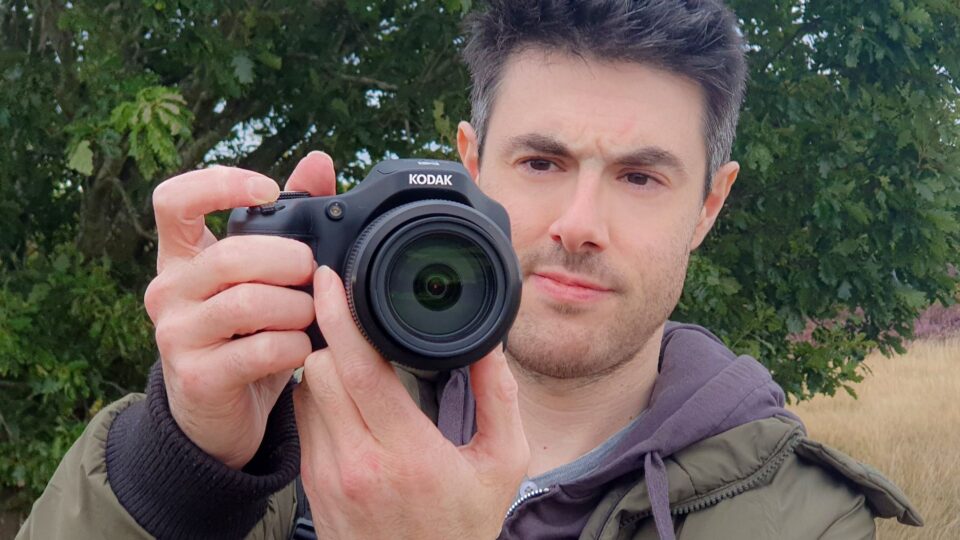 Kodak PixPro AZ653 combines a 65x zoom with a compact bridge-camera design