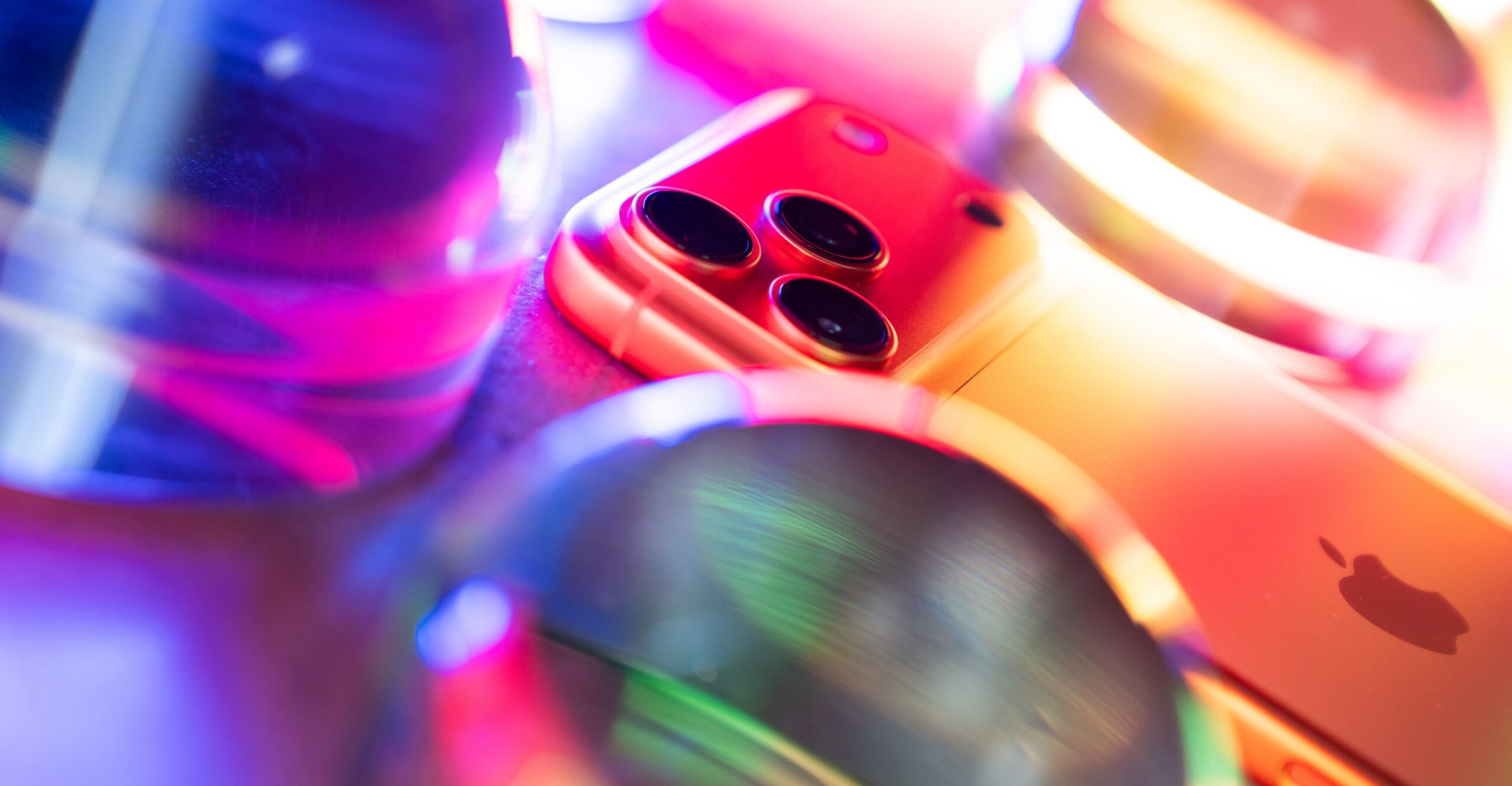 Why memory costs may make the next iPhones more expensive