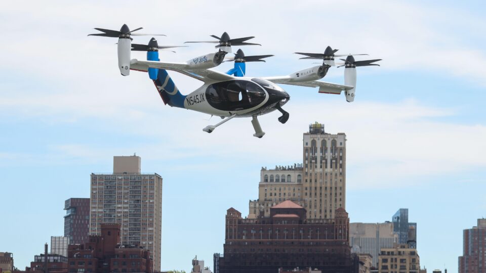 Electric air taxis begin test flights in Texas