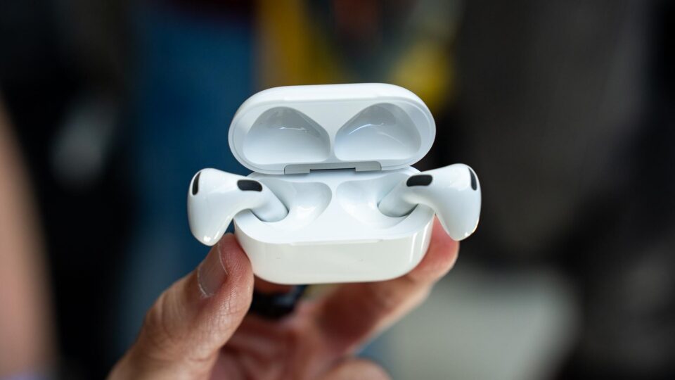 Apple AirPods 5 preorders open ahead of September 18 launch