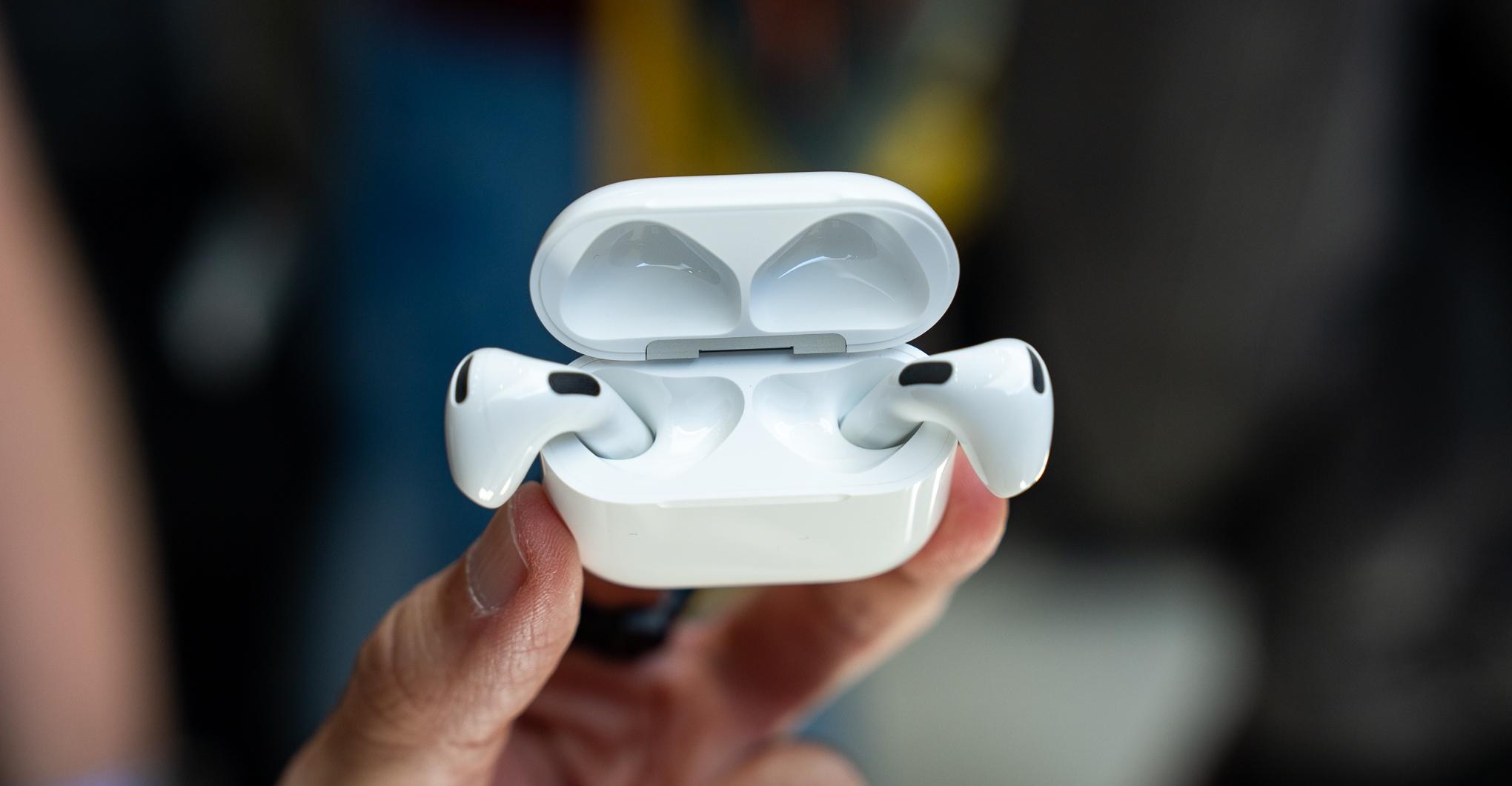 Apple AirPods 5 preorders open ahead of September 18 launch