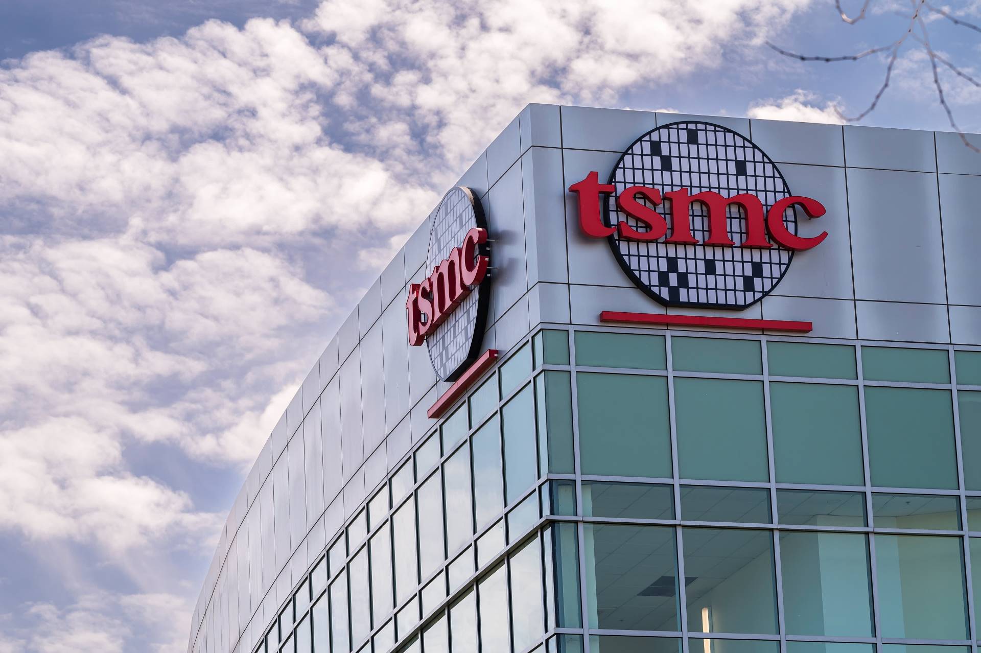 Report: TSMC Could Double CoWoS Capacity by 2028