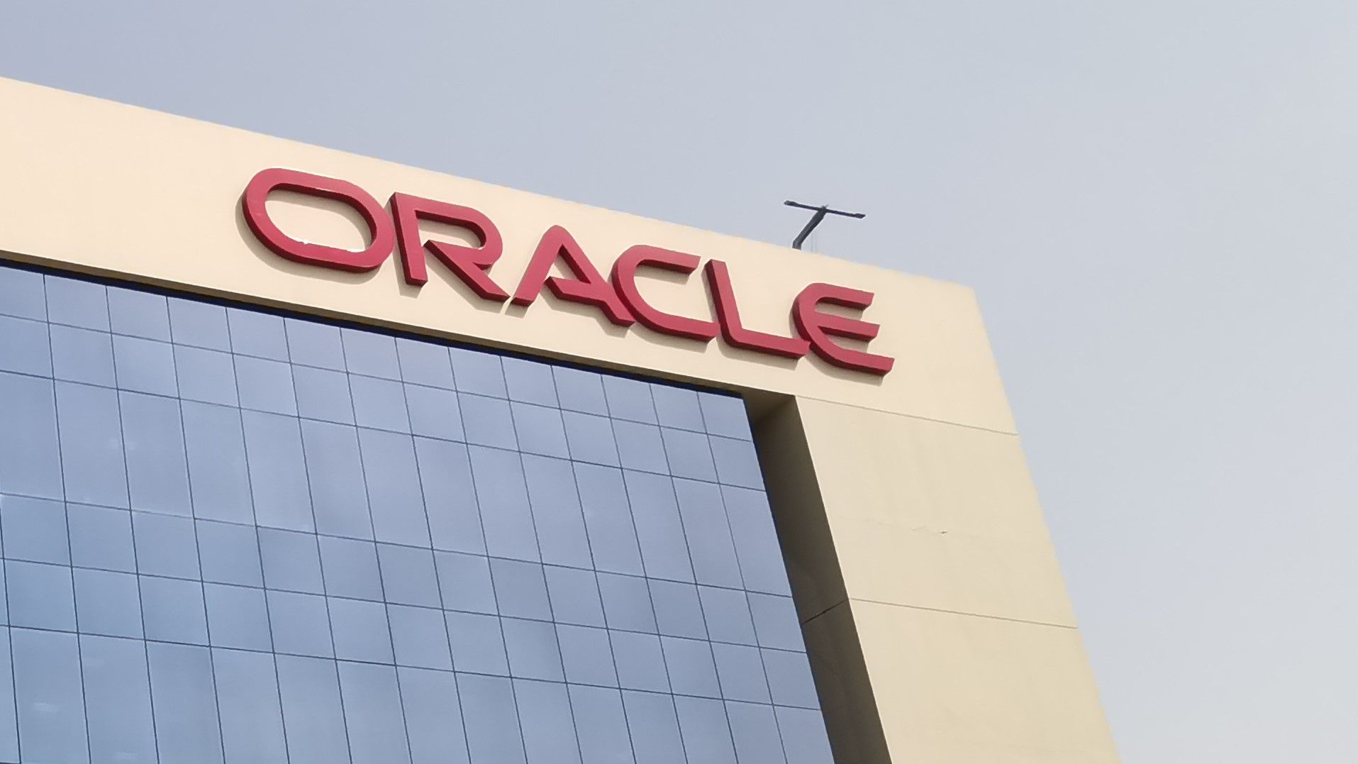 Oracle says AI will accelerate, not replace, enterprise software
