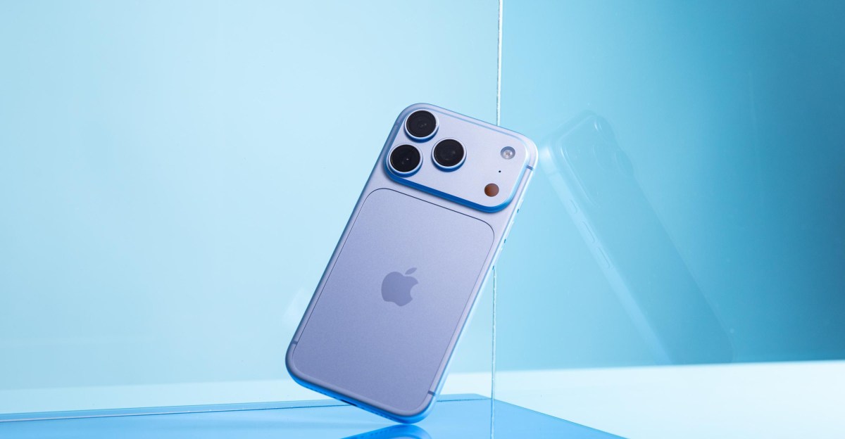 iPhone 18 Pro Adds Variable Aperture, but Gains Are Modest