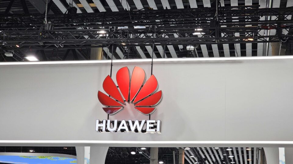 Huawei moves Ascend 960DT launch to Q1 2027