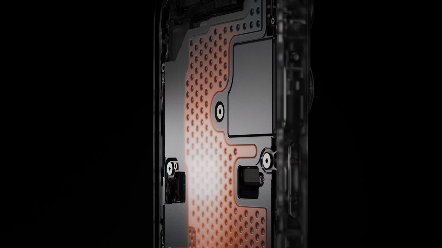 iPhone 18 Pro Max Cooling Said to Match Android Gaming Phones