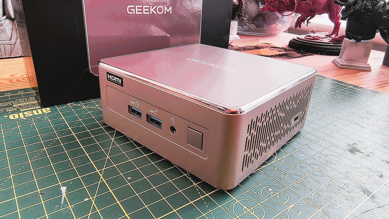 Geekom A5 2027 Edition trades performance for quieter operation