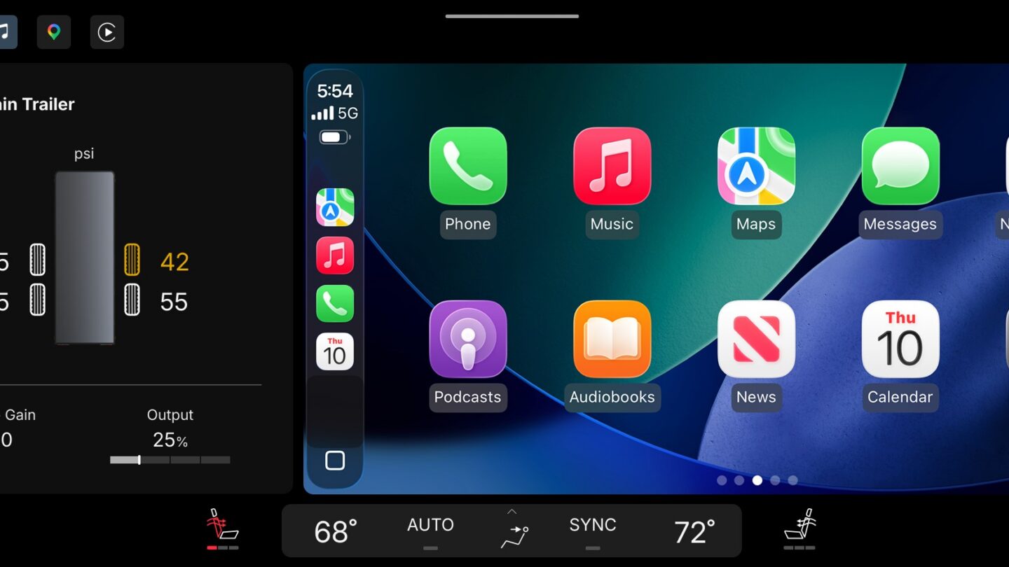 GM is not bringing Apple CarPlay back because it never left its gas-powered vehicles