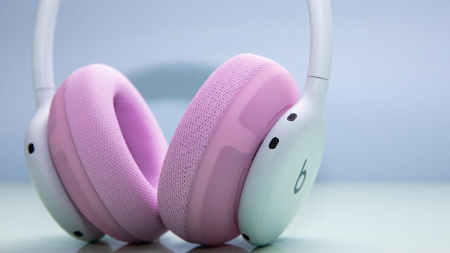 Beats 360 bring sweat resistance and swappable ear cups to over-ear headphones
