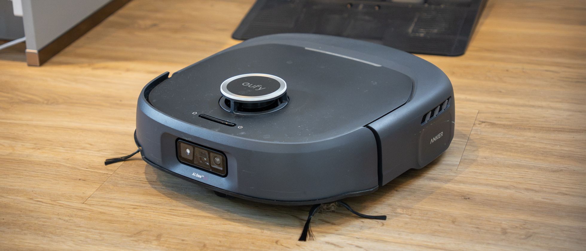 Eufy Omni E35 combines 35,000 Pa suction with hands-off cleaning