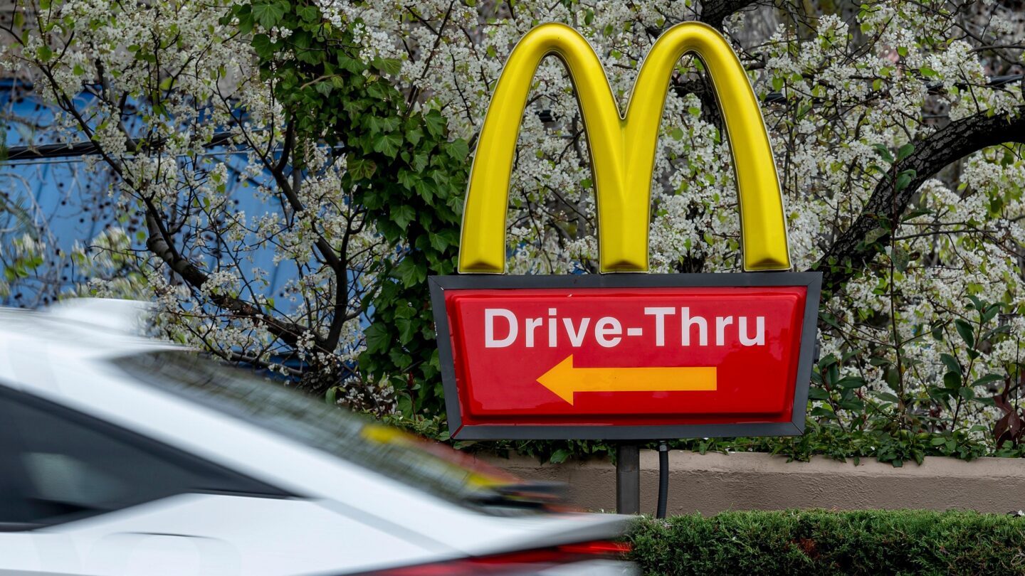 McDonald’s tests ads on drive-thru menu boards