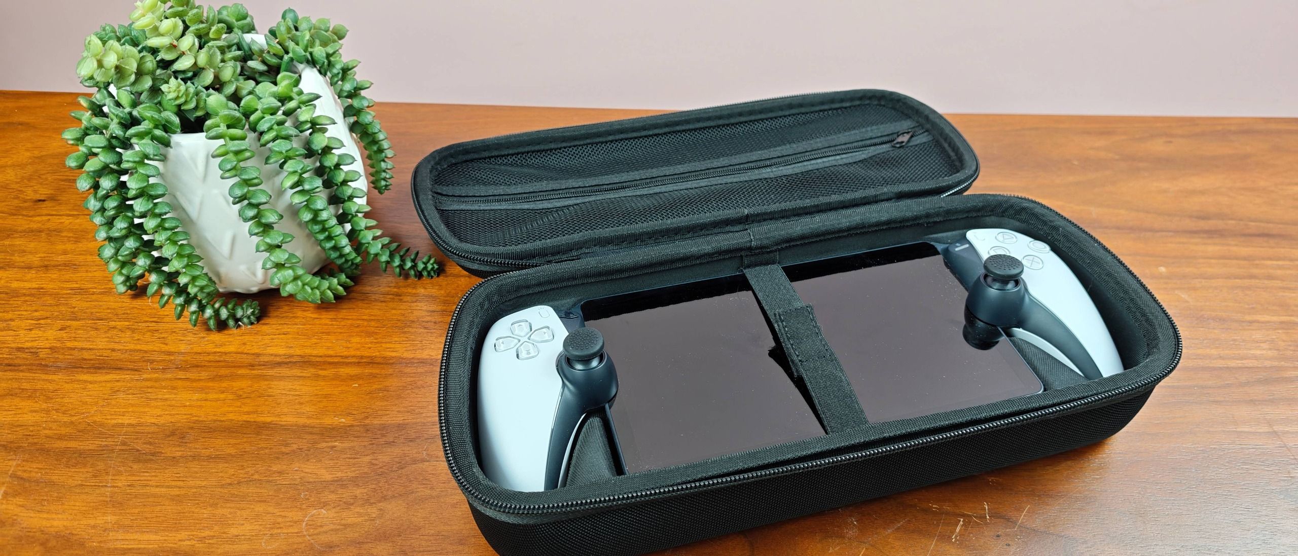Venom PlayStation Portal Carry Case review: durable and affordable