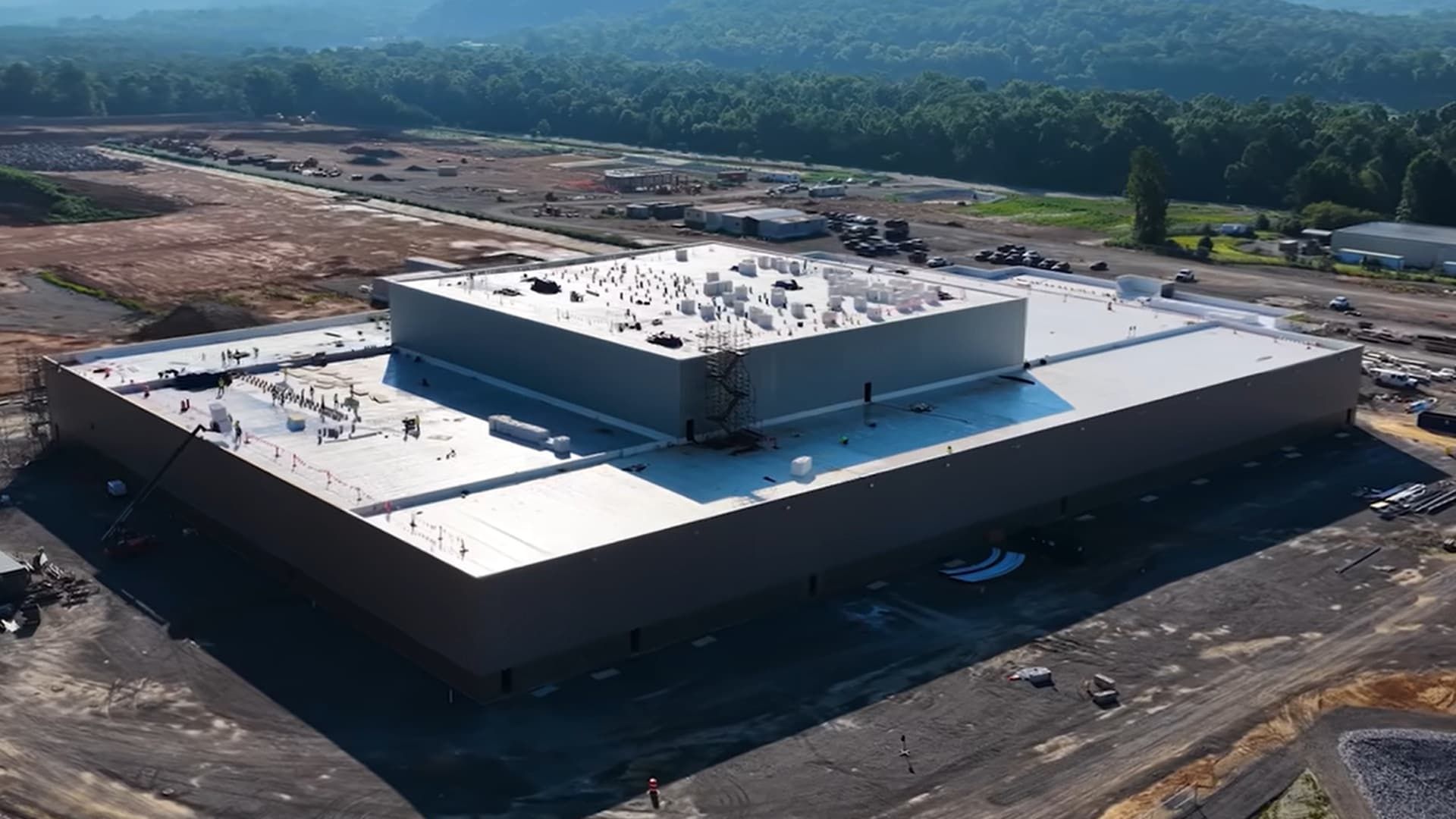 X-energy completes main structure of Tennessee fuel plant