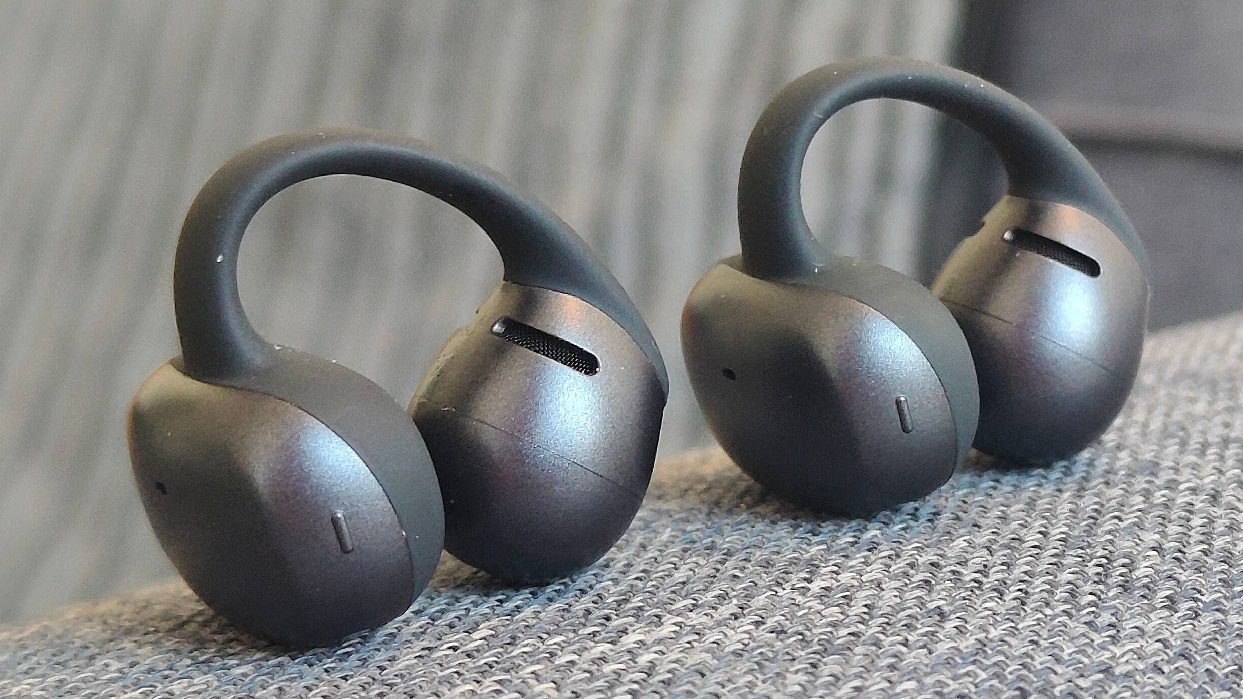 Open earbuds sales rise 12% as wireless earbuds market falls