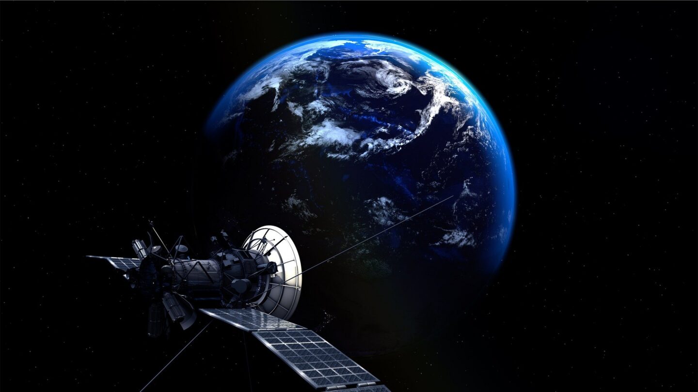 Marlan Space and Loft Orbital plan $1 billion, 50-satellite AI constellation