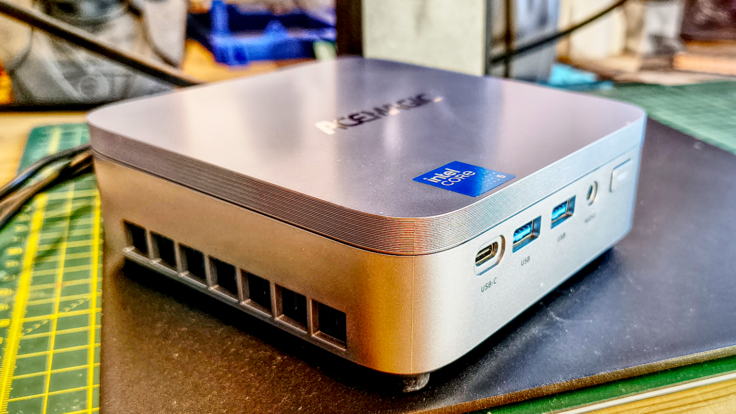 Acemagic K5 mini PC pairs Intel’s Wildcat Lake with limited expandability