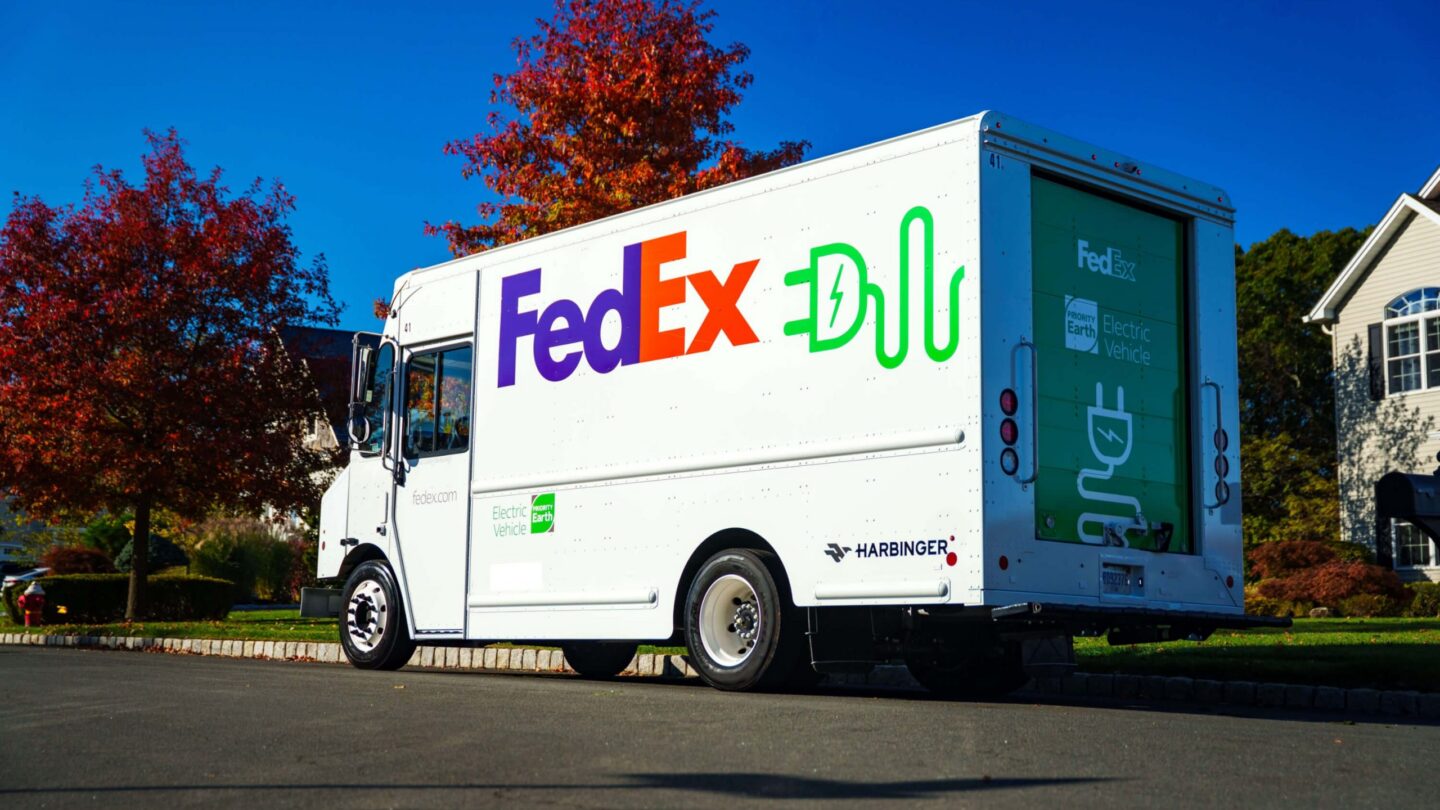 FedEx Orders 2,000 Electric Trucks from Harbinger in $300 Million Deal