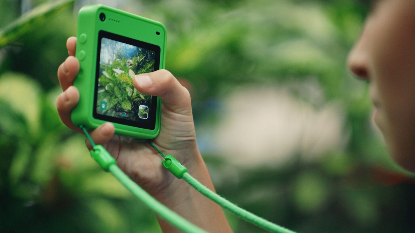 Freckle Phone aims to give kids more freedom, but faces AI gadget doubts