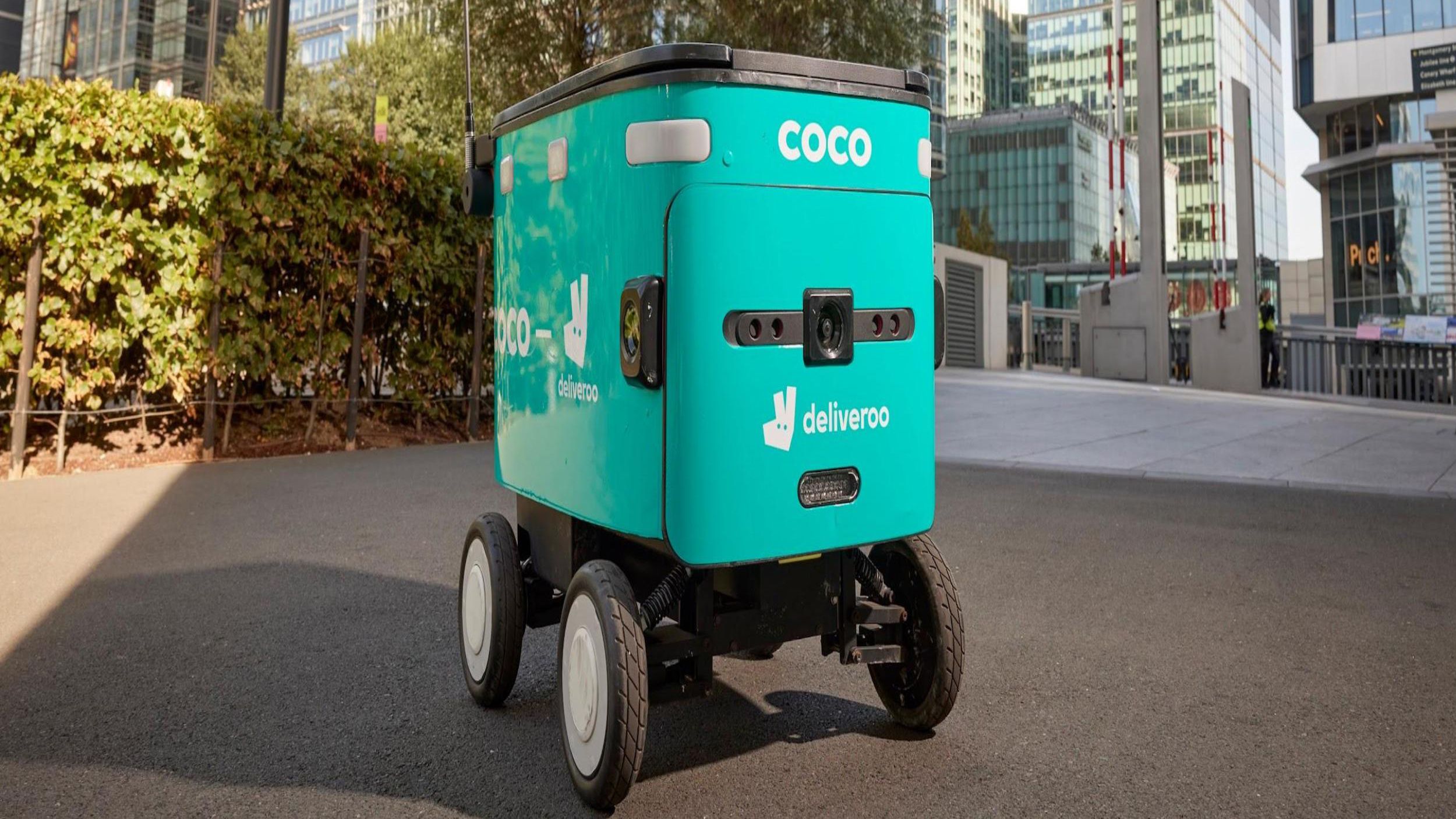 Deliveroo begins robot delivery trials in the UK