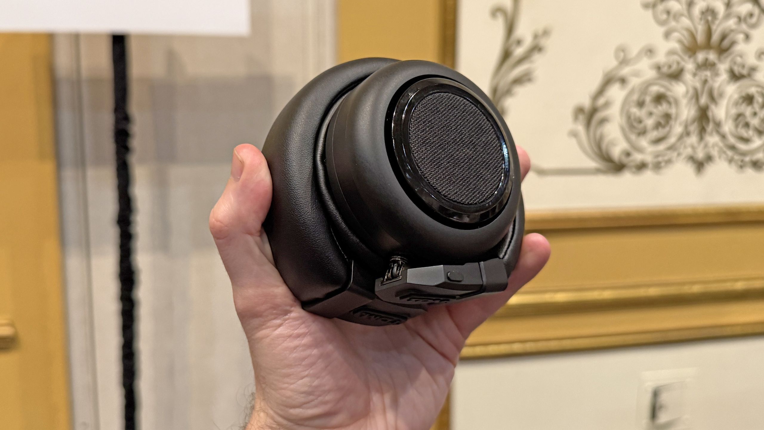 TDM Neo Headphones That Turn Into a Speaker Go on Sale