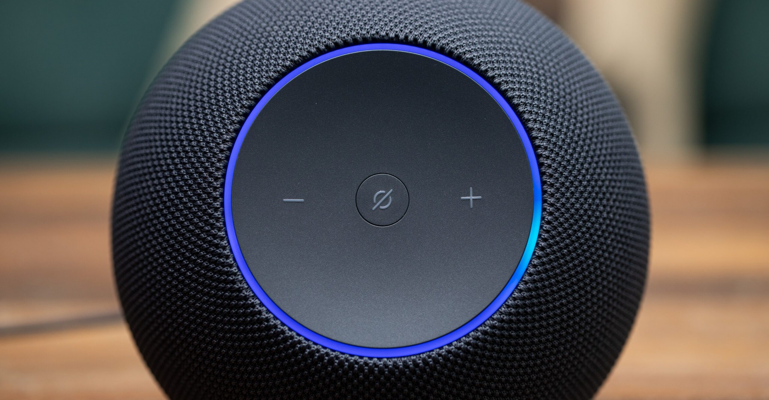 Amazon Alexa Plus bug makes some Echo speakers repeat “lalala”