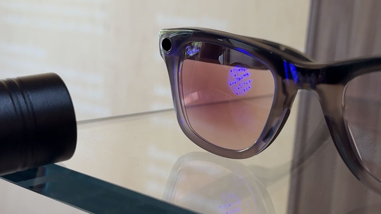 Norway proposes temporary smart-glasses ban in public spaces