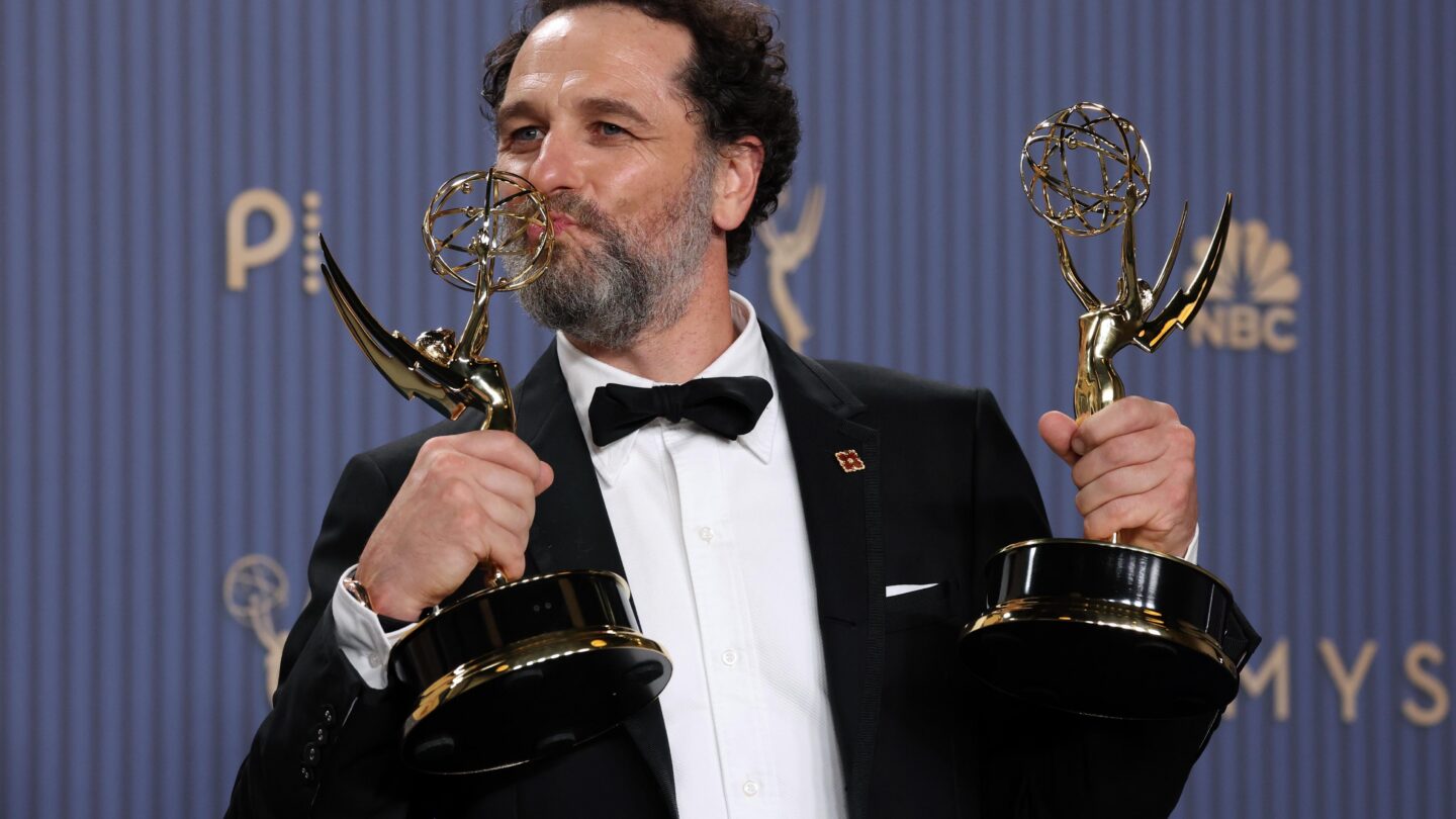 Amazon reportedly pays $120 million for free Emmys stream