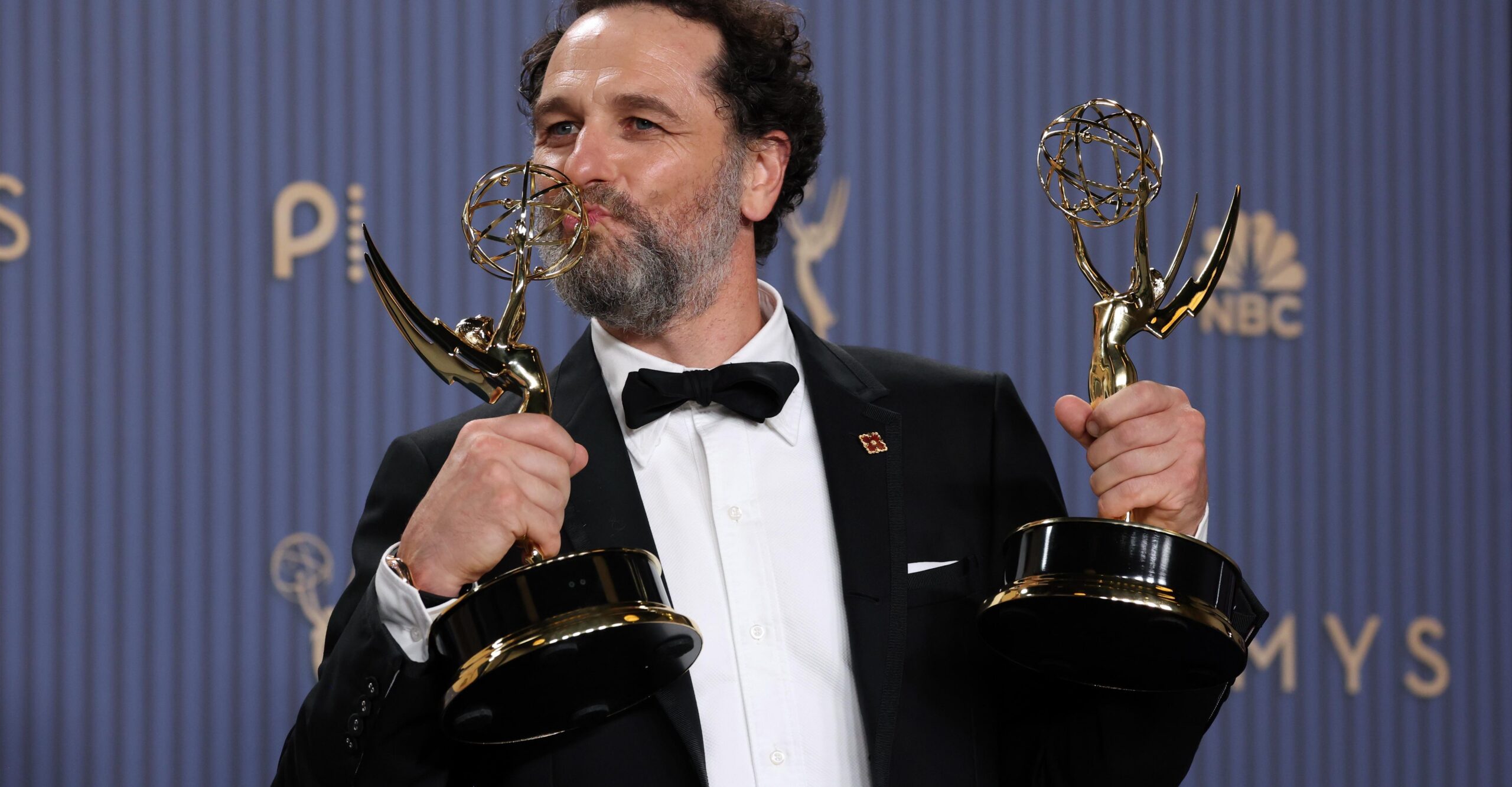 Amazon reportedly pays $120 million for free Emmys stream