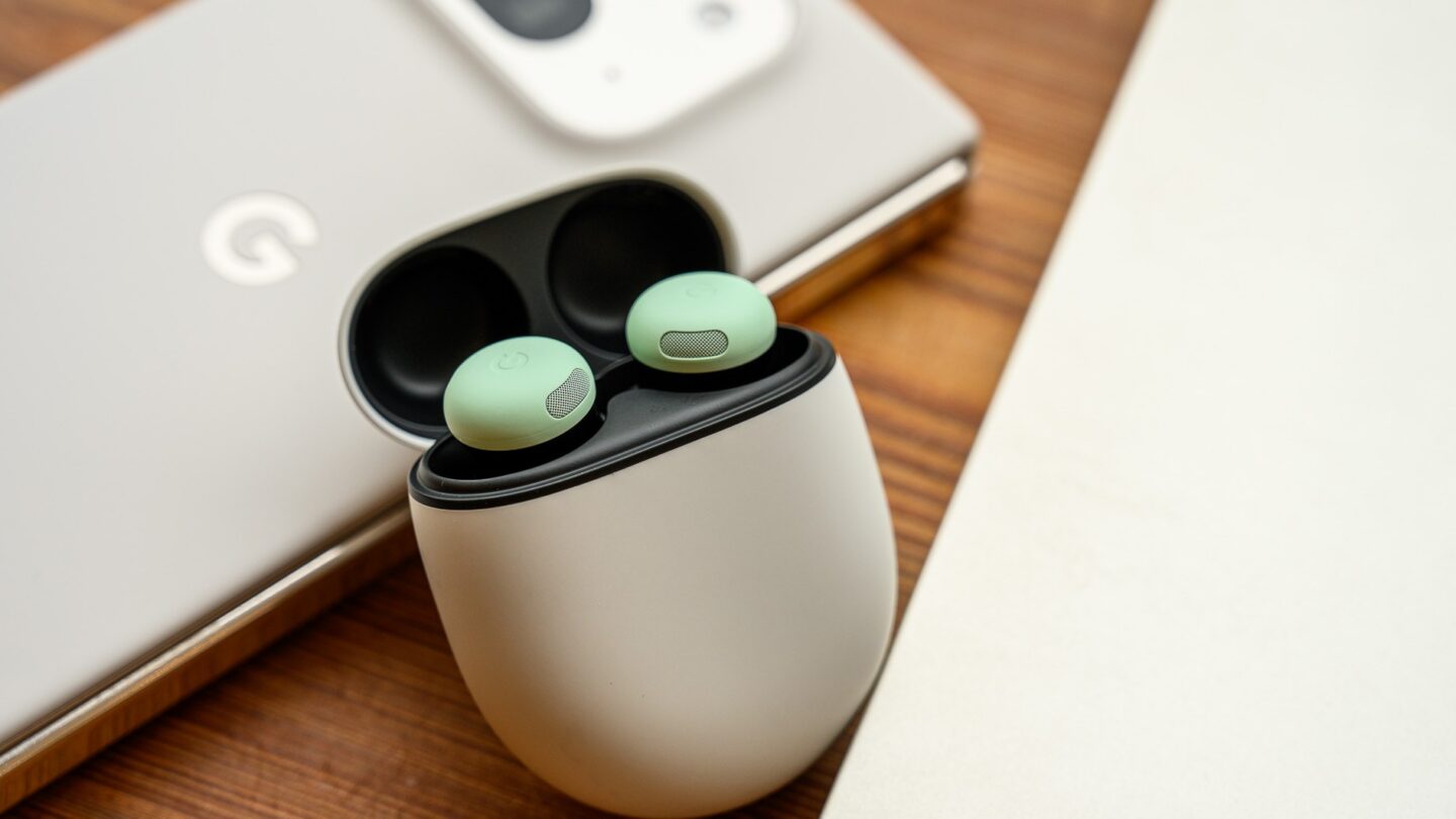 Google Pixel Buds update adds sleep detection and Dynamic ANC