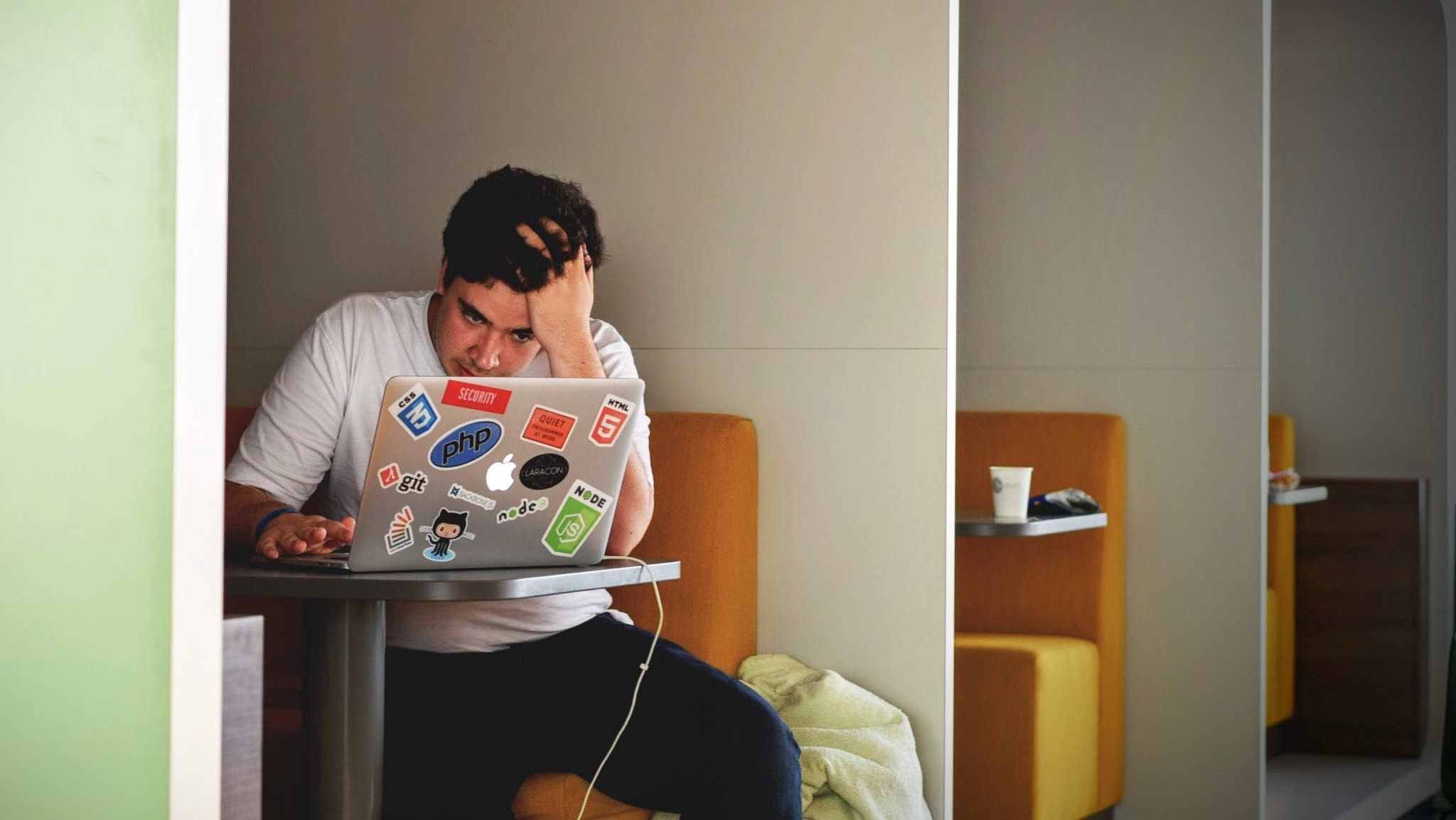 Stack Overflow Survey Finds Developer Burnout and AI Distrust