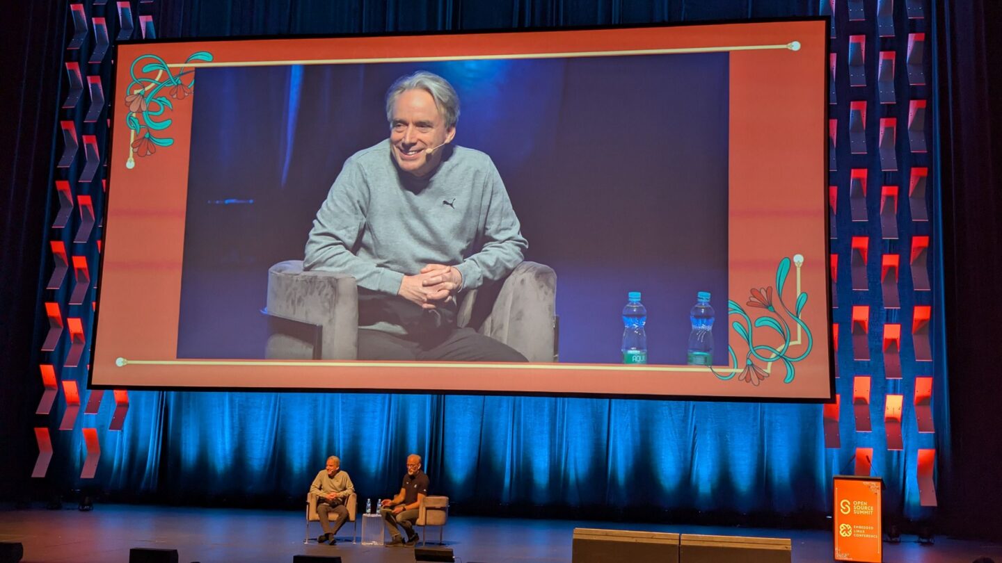 Linus Torvalds Calls AI a “Gateway Drug” Into Programming, With Cautions