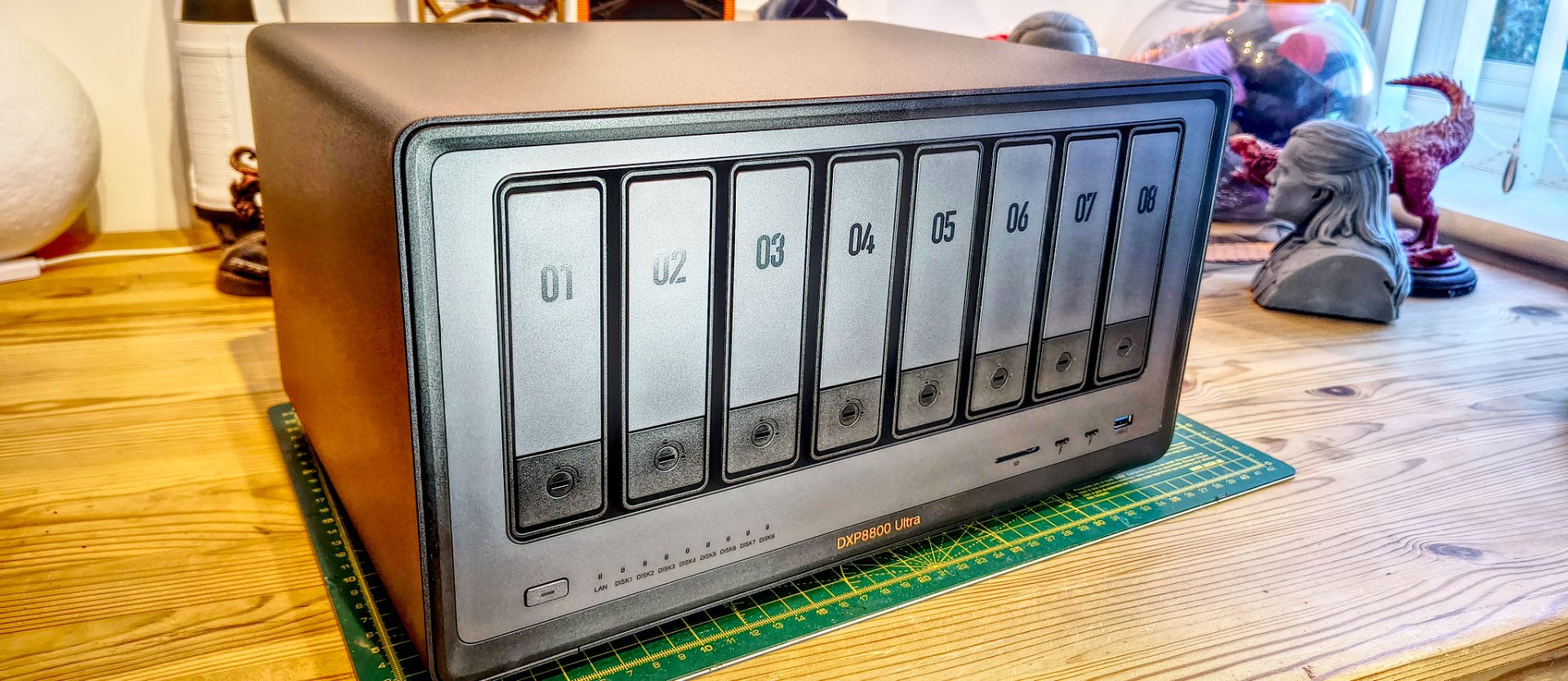 Ugreen NASync DXP8800 Ultra adds power at a premium